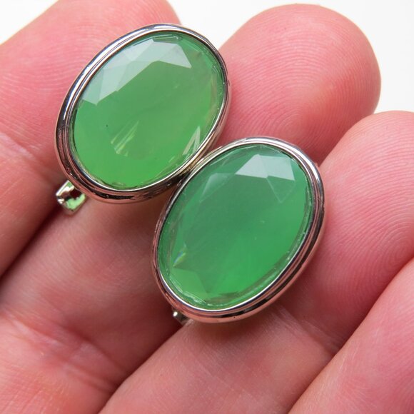 Sterling Silver Jade Earring - Picture 1 of 6